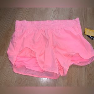 Athletic works short XXXL(22) NWT Neon